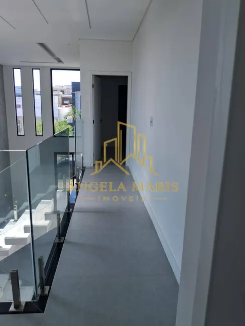 Foto 8 de Casa de Condomínio com 3 quartos à venda, 270m2 em Cacapava - SP