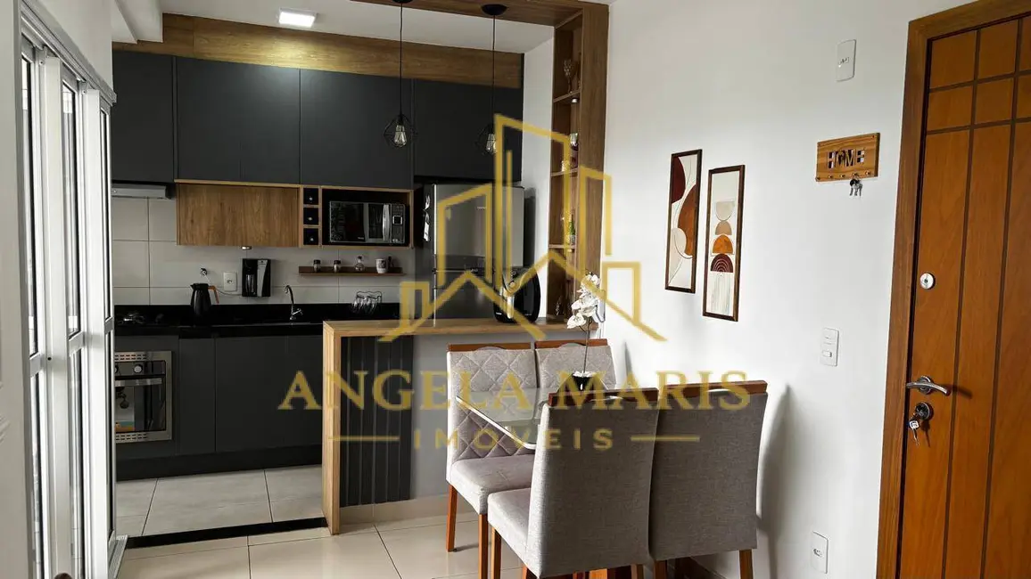 Foto 2 de Apartamento com 2 quartos à venda, 63m2 em Sao Jose Dos Campos - SP