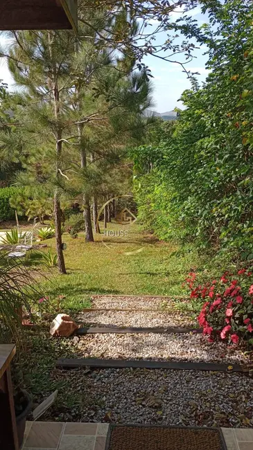 Chácara com 2 quartos à venda, 120m2 em Jambeiro - SP - imagem 5 Foto 5 de Chácara com 2 quartos à venda, 120m2 em Jambeiro - SP