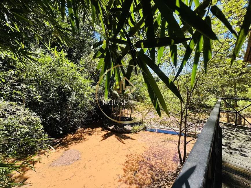 Sítio / Rancho com 7 quartos à venda, 121m2 em Paraibuna - SP - imagem 9 Foto 9 de Sítio / Rancho com 7 quartos à venda, 121m2 em Paraibuna - SP