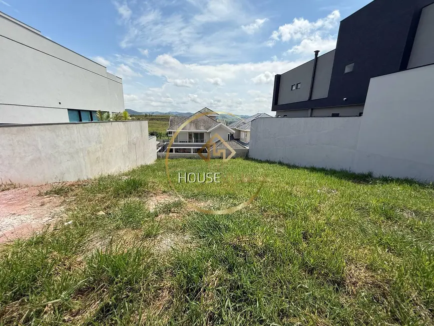 Foto 1 de Terreno / Lote à venda, 490m2 em Sao Jose Dos Campos - SP