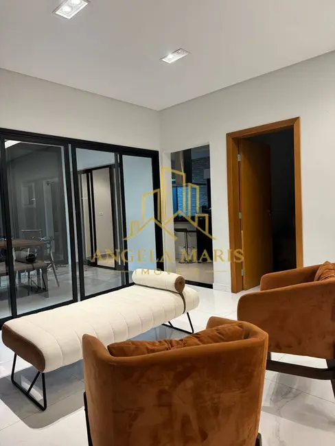 Foto 3 de Casa de Condomínio com 4 quartos à venda, 312m2 em Loteamento Villa Branca, Jacarei - SP