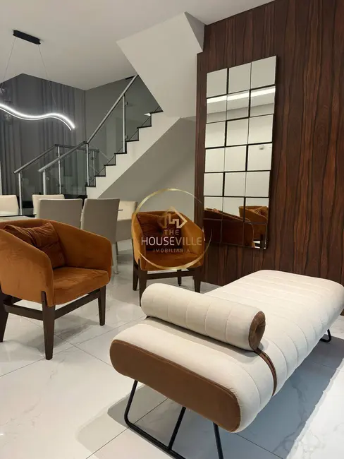 Foto 1 de Casa de Condomínio com 4 quartos à venda, 312m2 em Loteamento Villa Branca, Jacarei - SP