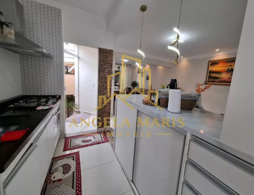 Casa com 2 quartos à venda, 145m2 em Sao Jose Dos Campos - SP - imagem 8 Foto 8 de Casa com 2 quartos à venda, 145m2 em Sao Jose Dos Campos - SP