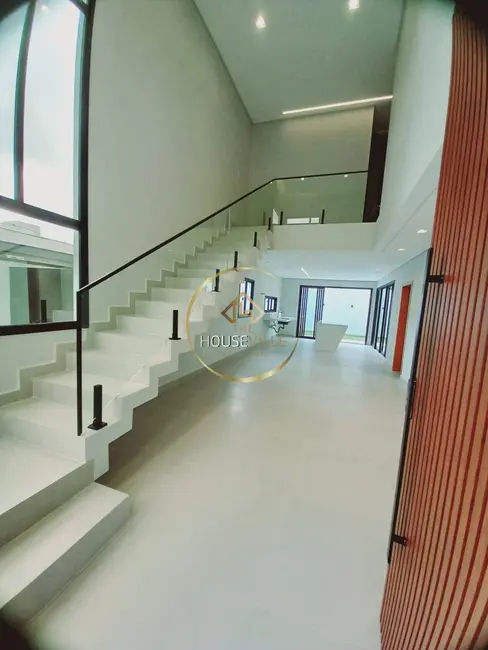 Foto 1 de Casa de Condomínio com 3 quartos à venda, 200m2 em Cacapava - SP