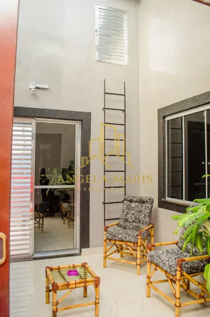 Foto 5 de Casa com 4 quartos à venda, 215m2 em Jardim Flórida, Jacarei - SP