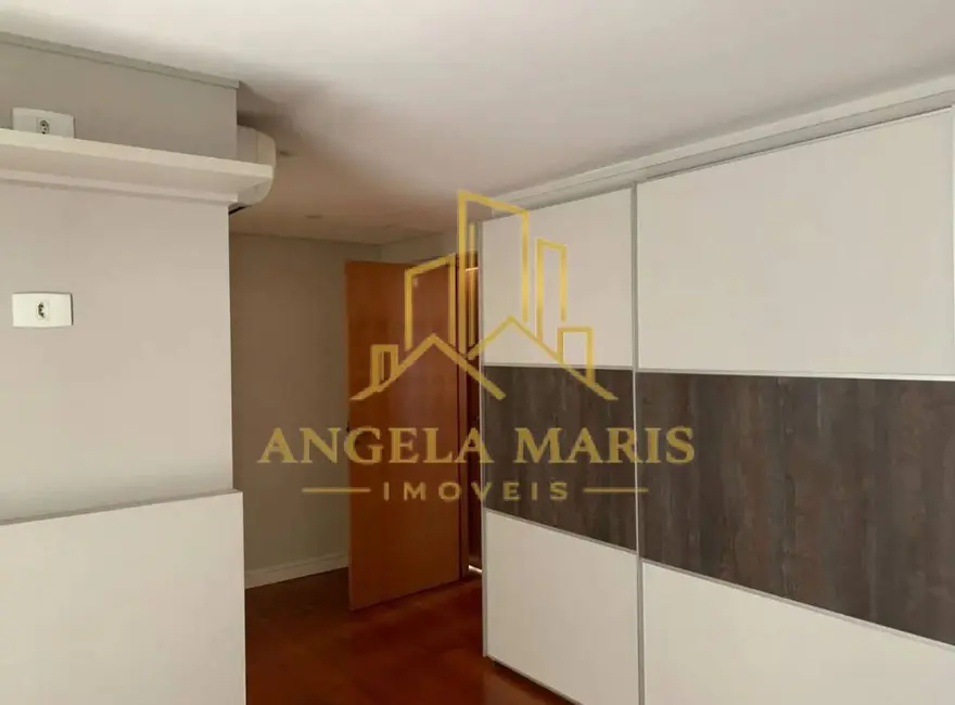 Apartamento com 3 quartos à venda, 153m2 em Sao Jose Dos Campos - SP - imagem 4 Foto 4 de Apartamento com 3 quartos à venda, 153m2 em Sao Jose Dos Campos - SP