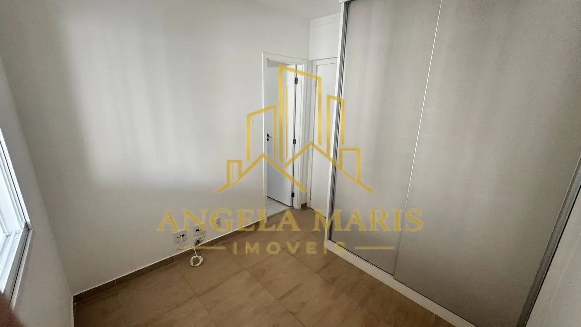 Casa com 4 quartos à venda, 125m2 em Sao Jose Dos Campos - SP - imagem 4 Foto 4 de Casa com 4 quartos à venda, 125m2 em Sao Jose Dos Campos - SP
