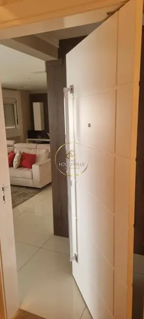 Apartamento com 3 quartos à venda, 194m2 em Sao Jose Dos Campos - SP - imagem 2 Foto 2 de Apartamento com 3 quartos à venda, 194m2 em Sao Jose Dos Campos - SP