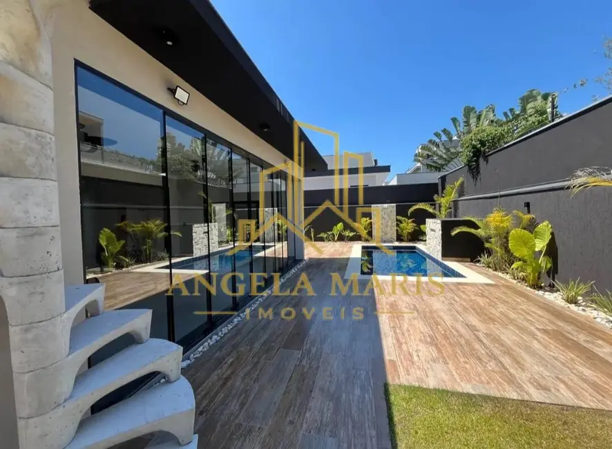 Casa de Condomínio com 4 quartos à venda e para alugar, 388m2 em Sao Jose Dos Campos - SP - imagem 2 Foto 2 de Casa de Condomínio com 4 quartos à venda e para alugar, 388m2 em Sao Jose Dos Campos - SP