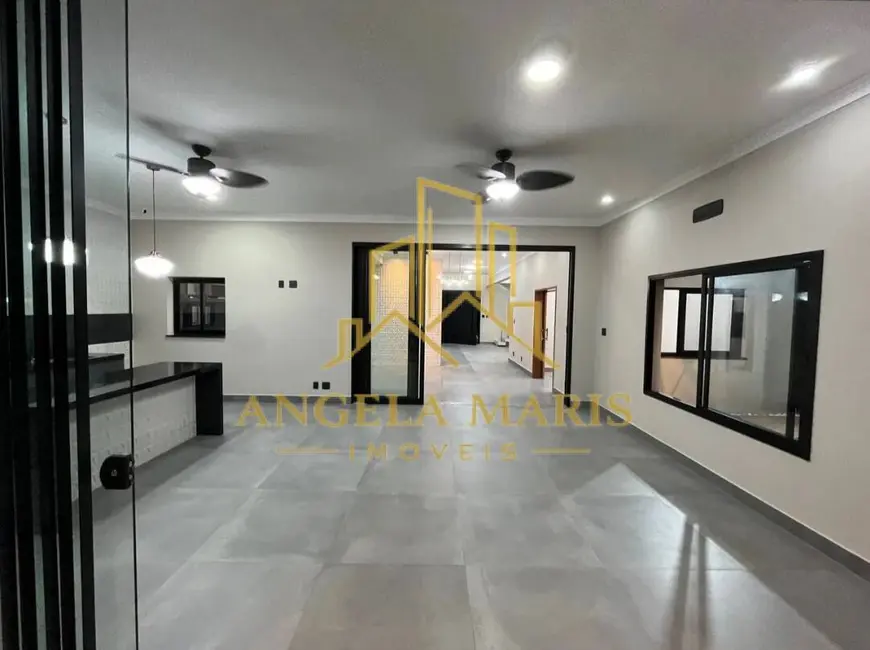 Casa de Condomínio com 4 quartos à venda e para alugar, 388m2 em Sao Jose Dos Campos - SP - imagem 5 Foto 5 de Casa de Condomínio com 4 quartos à venda e para alugar, 388m2 em Sao Jose Dos Campos - SP