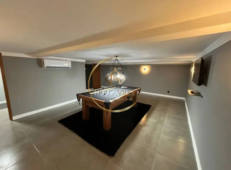 Casa de Condomínio com 4 quartos à venda e para alugar, 388m2 em Sao Jose Dos Campos - SP - imagem 9 Foto 9 de Casa de Condomínio com 4 quartos à venda e para alugar, 388m2 em Sao Jose Dos Campos - SP