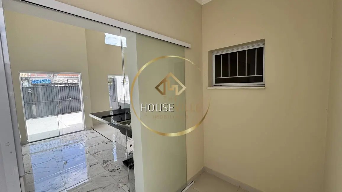 Foto 2 de Casa com 3 quartos à venda, 175m2 em Loteamento Villa Branca, Jacarei - SP