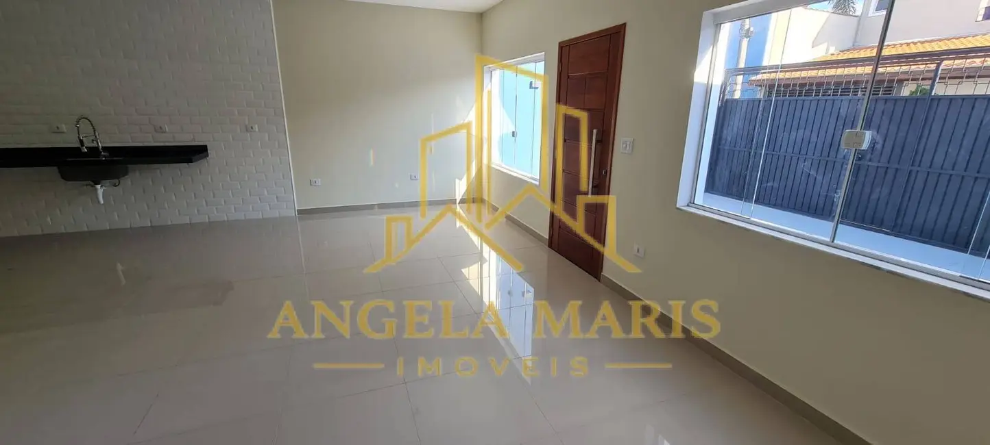 Foto 3 de Casa com 3 quartos para alugar, 175m2 em Loteamento Villa Branca, Jacarei - SP