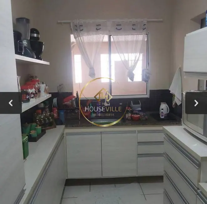 Casa com 3 quartos à venda, 140m2 em Sao Jose Dos Campos - SP - imagem 4 Foto 4 de Casa com 3 quartos à venda, 140m2 em Sao Jose Dos Campos - SP