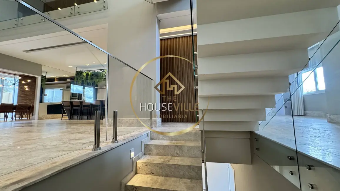 Casa de Condomínio com 4 quartos à venda, 330m2 em Sao Jose Dos Campos - SP - imagem 6 Foto 6 de Casa de Condomínio com 4 quartos à venda, 330m2 em Sao Jose Dos Campos - SP
