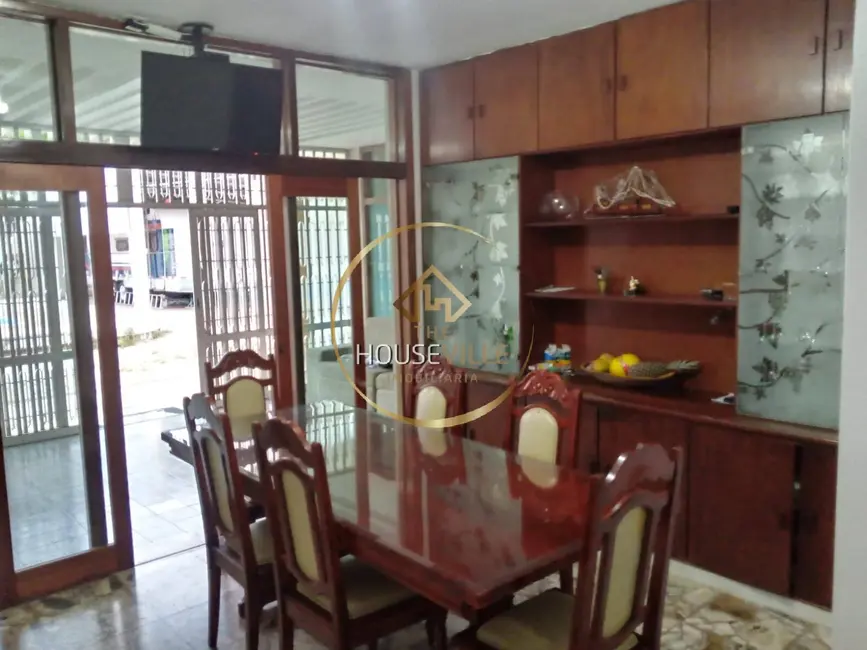 Foto 9 de Casa com 4 quartos à venda, 900m2 em Sao Jose Dos Campos - SP