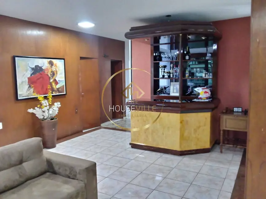 Foto 2 de Casa com 4 quartos à venda, 900m2 em Sao Jose Dos Campos - SP