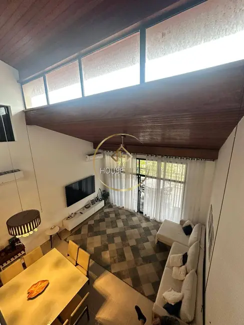 Foto 5 de Casa de Condomínio com 4 quartos à venda, 204m2 em Sao Sebastiao - SP