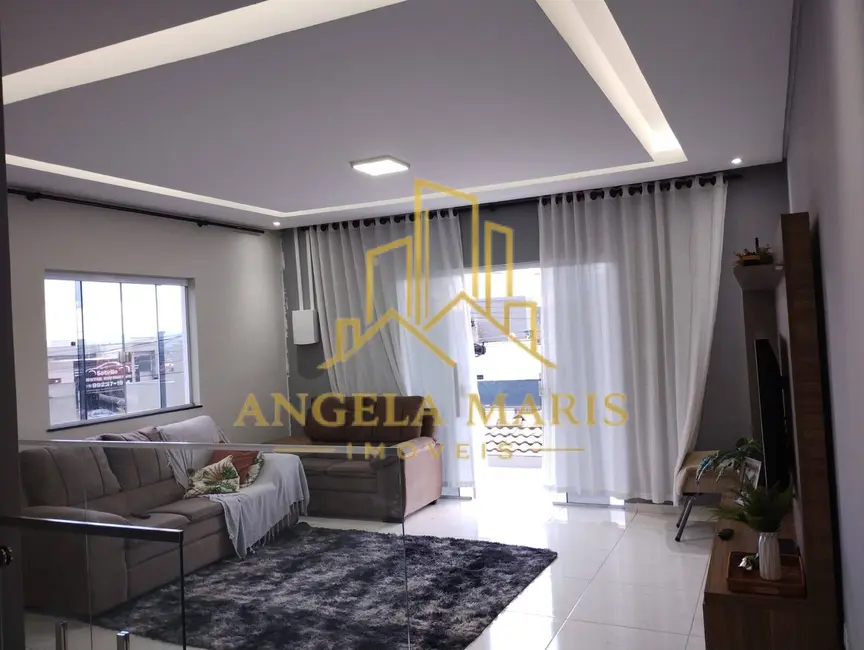 Foto 1 de Casa com 3 quartos à venda, 275m2 em Sao Jose Dos Campos - SP