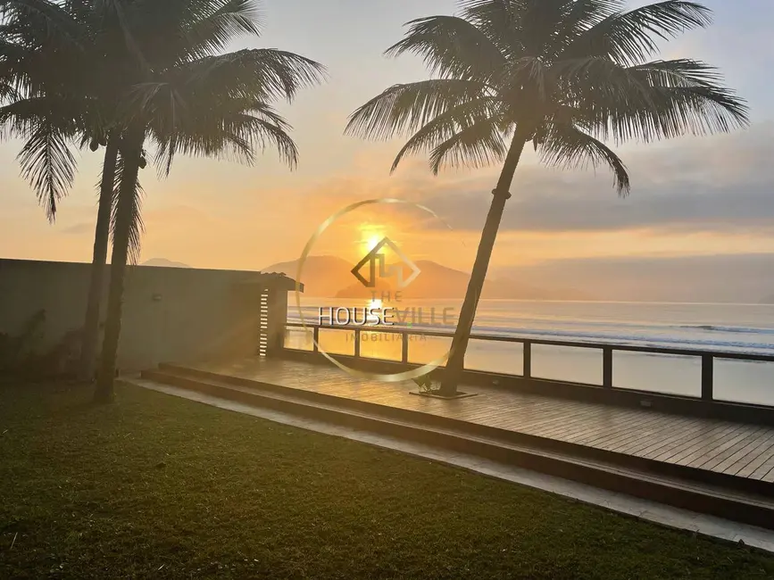 Foto 5 de Casa com 3 quartos à venda, 1140m2 em Ubatuba - SP