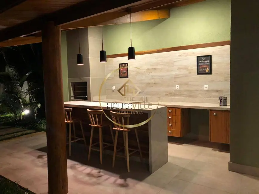 Foto 9 de Casa com 3 quartos à venda, 1140m2 em Ubatuba - SP