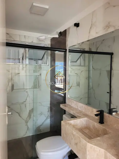 Foto 9 de Apartamento à venda em Martim de Sá, Caraguatatuba - SP