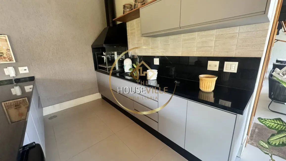 Foto 9 de Casa de Condomínio com 2 quartos à venda, 380m2 em Sao Jose Dos Campos - SP