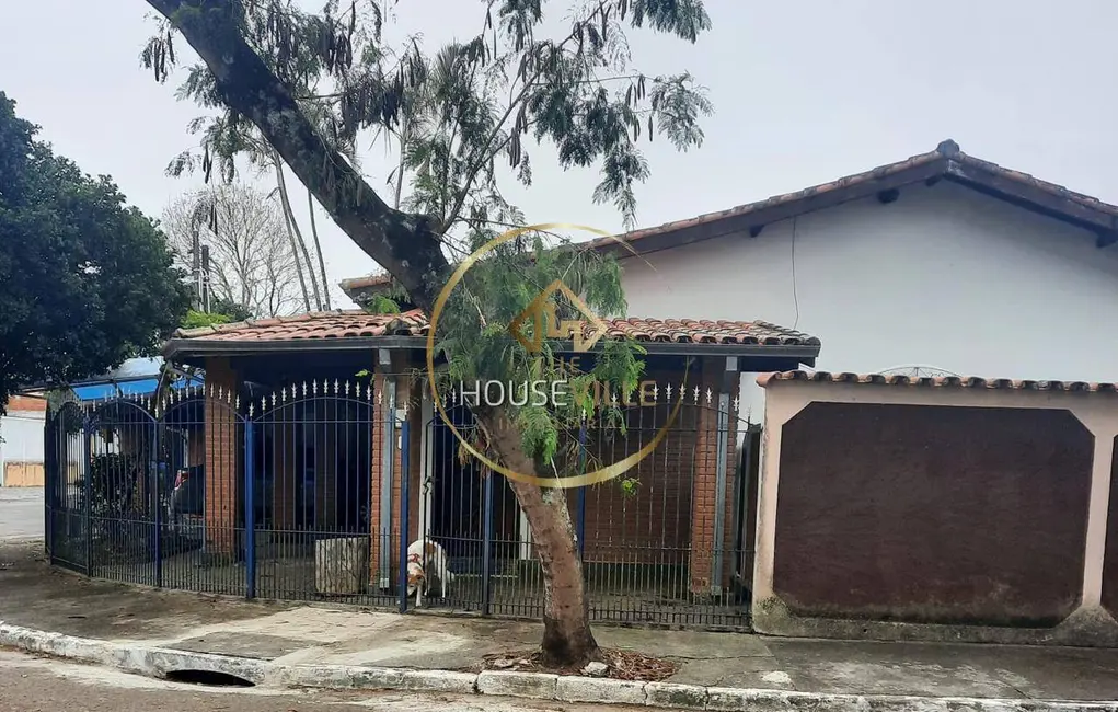 Casa com 3 quartos à venda, 255m2 em Sao Jose Dos Campos - SP - imagem 1 Foto 1 de Casa com 3 quartos à venda, 255m2 em Sao Jose Dos Campos - SP