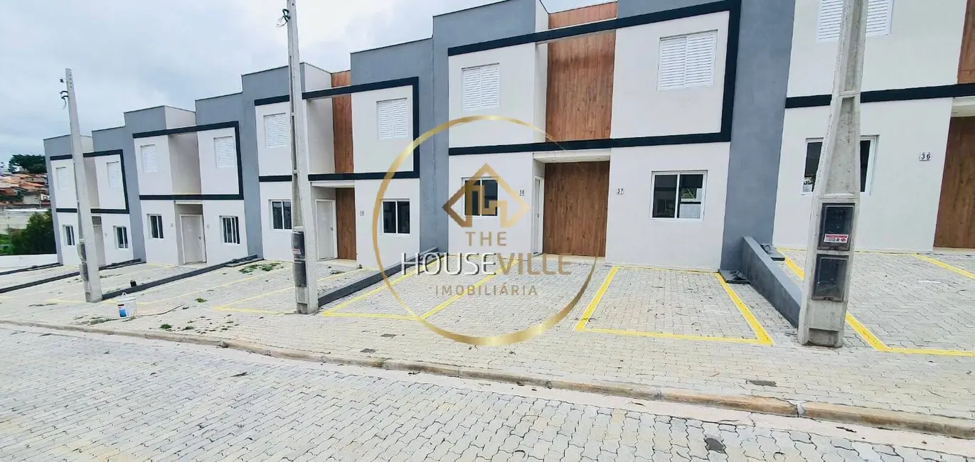 Foto 2 de Casa de Condomínio com 2 quartos à venda, 62m2 em Sao Jose Dos Campos - SP