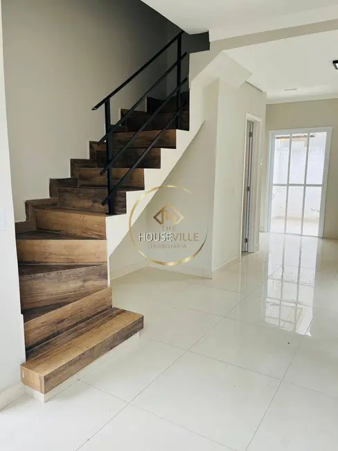 Foto 4 de Casa de Condomínio com 2 quartos à venda, 62m2 em Sao Jose Dos Campos - SP