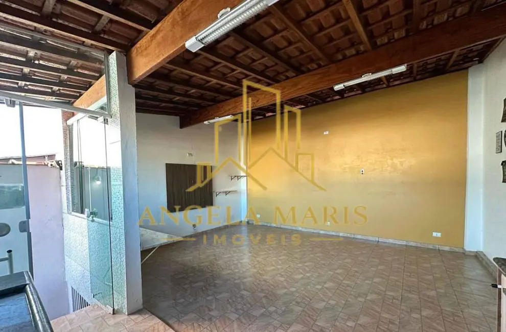Casa com 4 quartos à venda, 161m2 em Sao Jose Dos Campos - SP - imagem 8 Foto 8 de Casa com 4 quartos à venda, 161m2 em Sao Jose Dos Campos - SP
