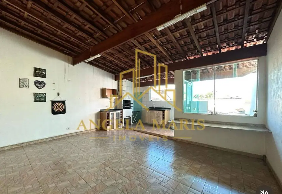 Casa com 4 quartos à venda, 161m2 em Sao Jose Dos Campos - SP - imagem 6 Foto 6 de Casa com 4 quartos à venda, 161m2 em Sao Jose Dos Campos - SP
