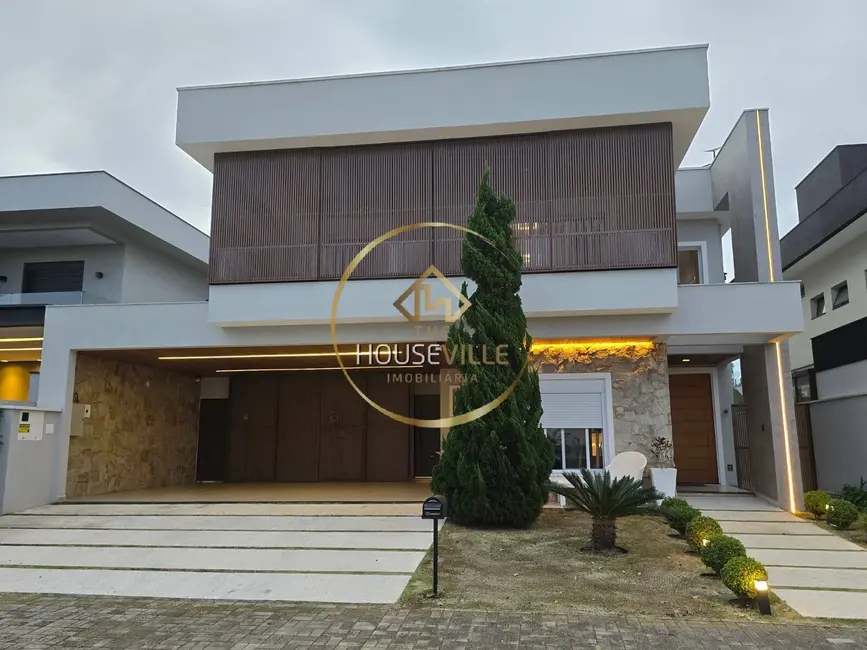 Casa de Condomínio com 5 quartos à venda, 430m2 em Sao Jose Dos Campos - SP - imagem 2 Foto 2 de Casa de Condomínio com 5 quartos à venda, 430m2 em Sao Jose Dos Campos - SP