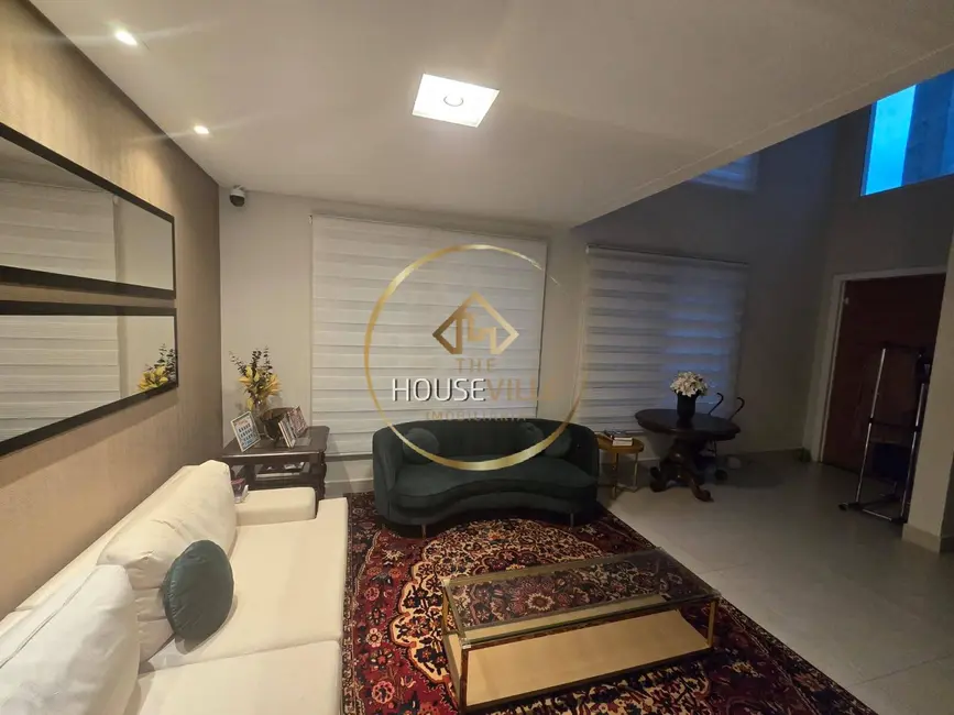 Casa de Condomínio com 5 quartos à venda, 430m2 em Sao Jose Dos Campos - SP - imagem 3 Foto 3 de Casa de Condomínio com 5 quartos à venda, 430m2 em Sao Jose Dos Campos - SP