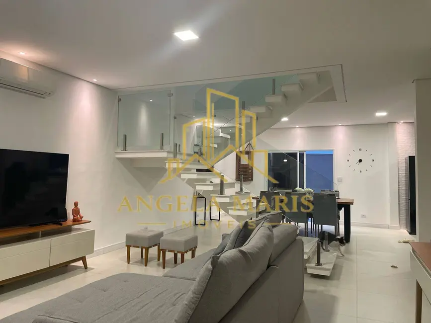 Foto 2 de Casa de Condomínio com 3 quartos à venda, 252m2 em Sao Jose Dos Campos - SP