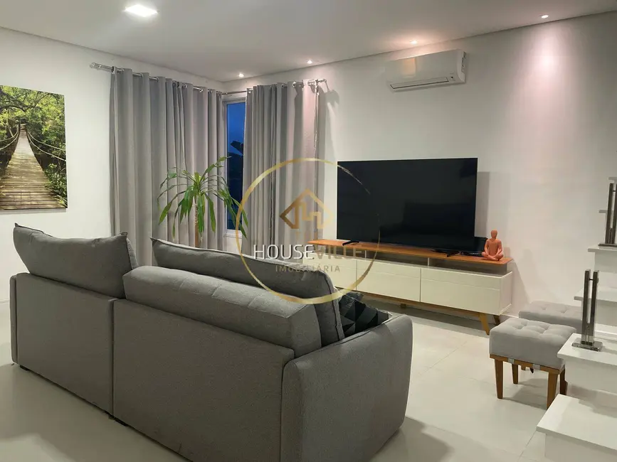 Foto 5 de Casa de Condomínio com 3 quartos à venda, 252m2 em Sao Jose Dos Campos - SP