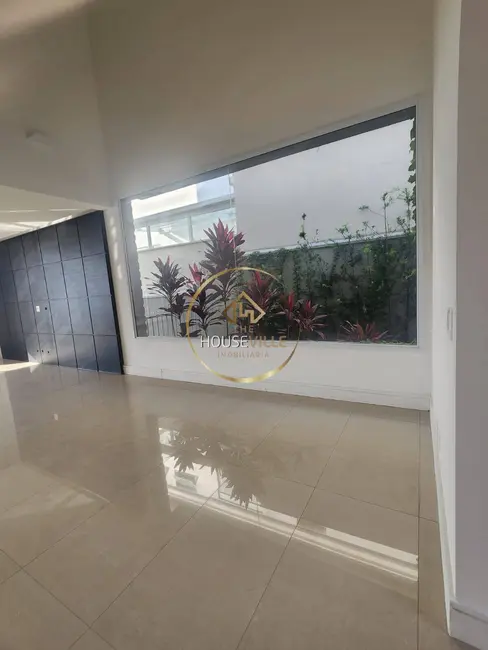 Casa de Condomínio com 4 quartos à venda e para alugar, 450m2 em Sao Jose Dos Campos - SP - imagem 9 Foto 9 de Casa de Condomínio com 4 quartos à venda e para alugar, 450m2 em Sao Jose Dos Campos - SP