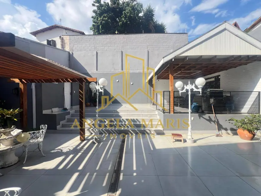 Foto 3 de Casa com 4 quartos à venda, 296m2 em Sao Jose Dos Campos - SP