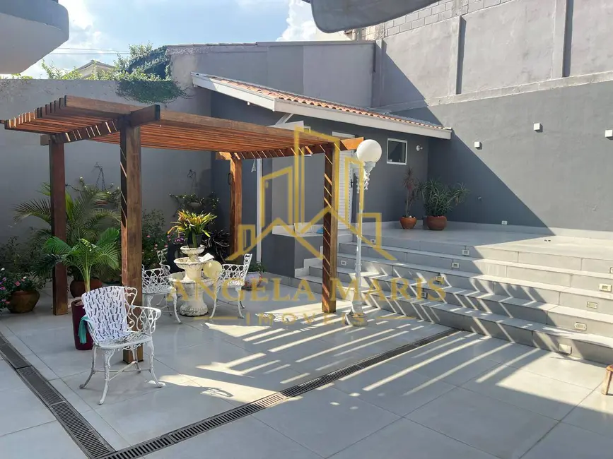 Foto 4 de Casa com 4 quartos à venda, 296m2 em Sao Jose Dos Campos - SP
