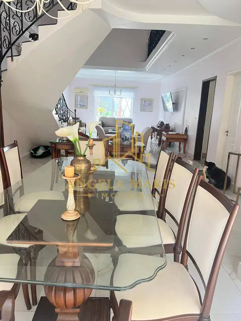 Foto 6 de Casa com 4 quartos à venda, 296m2 em Sao Jose Dos Campos - SP