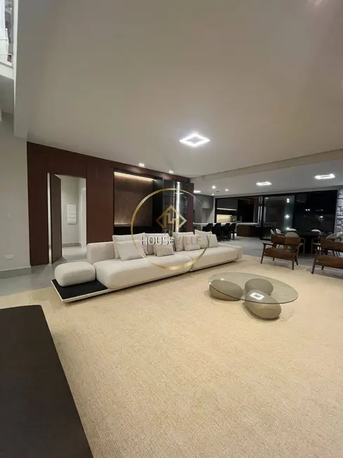 Casa de Condomínio com 5 quartos à venda, 498m2 em Sao Jose Dos Campos - SP - imagem 2 Foto 2 de Casa de Condomínio com 5 quartos à venda, 498m2 em Sao Jose Dos Campos - SP