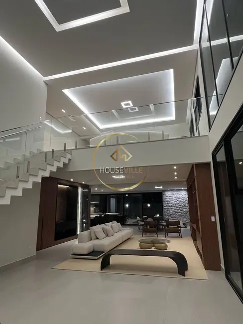 Casa de Condomínio com 5 quartos à venda, 498m2 em Sao Jose Dos Campos - SP - imagem 3 Foto 3 de Casa de Condomínio com 5 quartos à venda, 498m2 em Sao Jose Dos Campos - SP