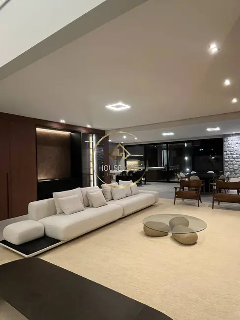 Casa de Condomínio com 5 quartos à venda, 498m2 em Sao Jose Dos Campos - SP - imagem 5 Foto 5 de Casa de Condomínio com 5 quartos à venda, 498m2 em Sao Jose Dos Campos - SP