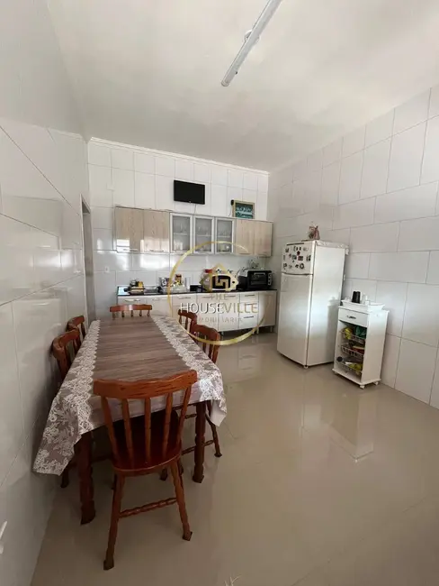 Casa com 2 quartos à venda, 150m2 em Sao Jose Dos Campos - SP - imagem 4 Foto 4 de Casa com 2 quartos à venda, 150m2 em Sao Jose Dos Campos - SP