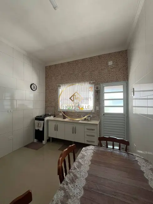 Casa com 2 quartos à venda, 150m2 em Sao Jose Dos Campos - SP - imagem 5 Foto 5 de Casa com 2 quartos à venda, 150m2 em Sao Jose Dos Campos - SP