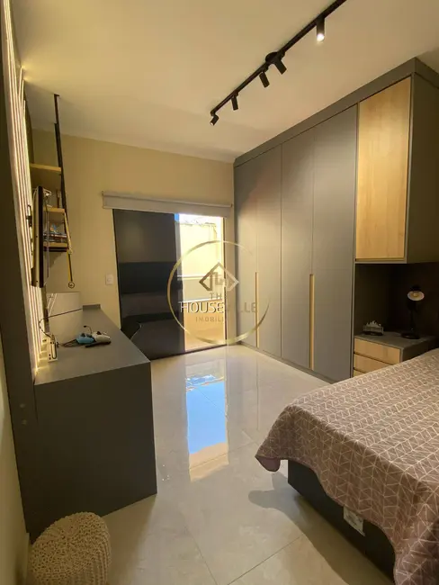 Foto 9 de Casa com 3 quartos à venda, 165m2 em Sao Jose Dos Campos - SP