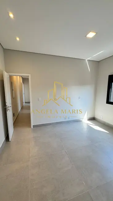 Foto 6 de Casa de Condomínio com 3 quartos à venda, 224m2 em Cacapava - SP