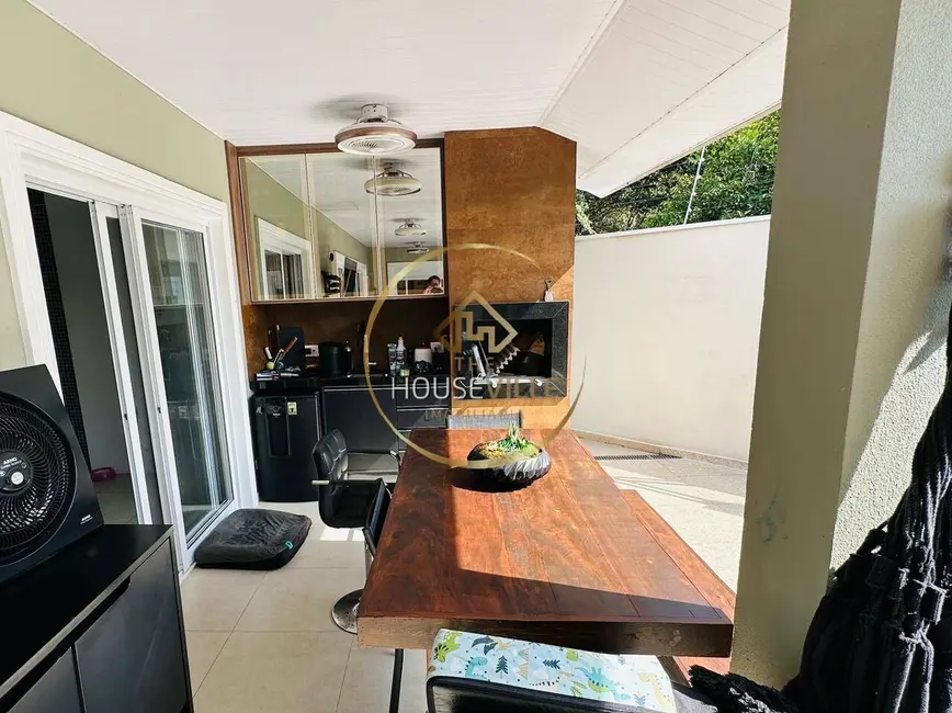 Foto 6 de Casa de Condomínio com 3 quartos à venda, 320m2 em Sao Jose Dos Campos - SP