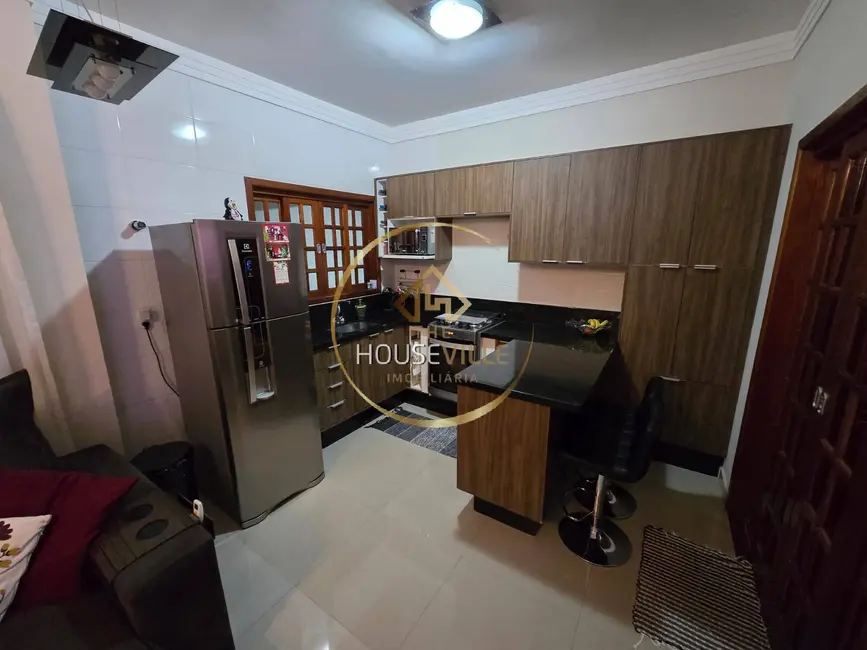 Foto 2 de Casa com 3 quartos à venda, 90m2 em Loteamento Villa Branca, Jacarei - SP